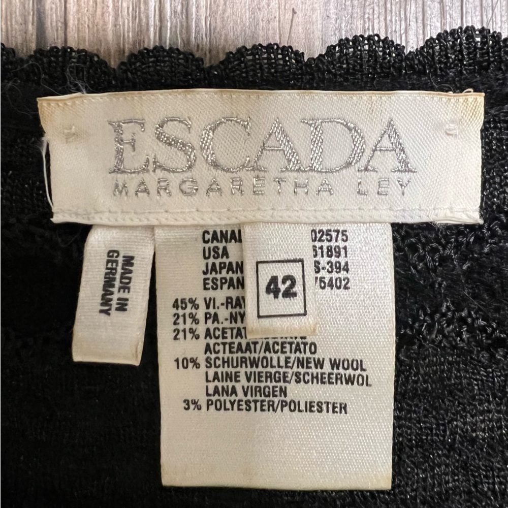 Escada Margaretha Ley Black Sheer Short Sleeve Velvety Top Blouse Scoop Neck L - Picture 12 of 12